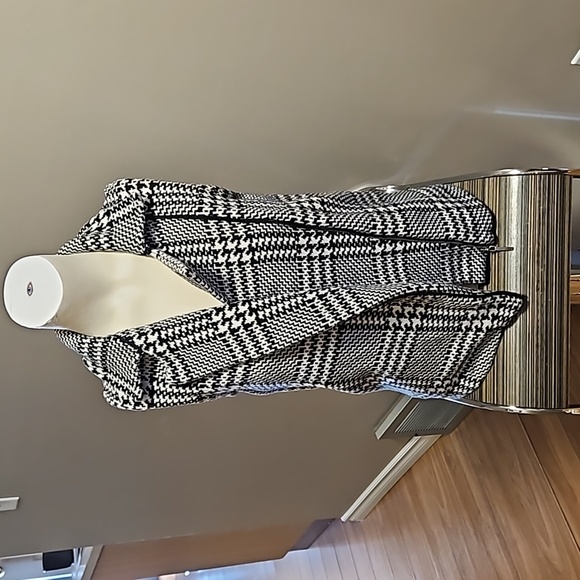 Chaps Knit Vest - Picture 2 of 5